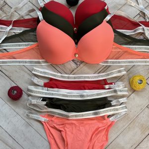 ست اسفنجی فانتزی کد ۳۱۹ (جین ۱۲تایی)